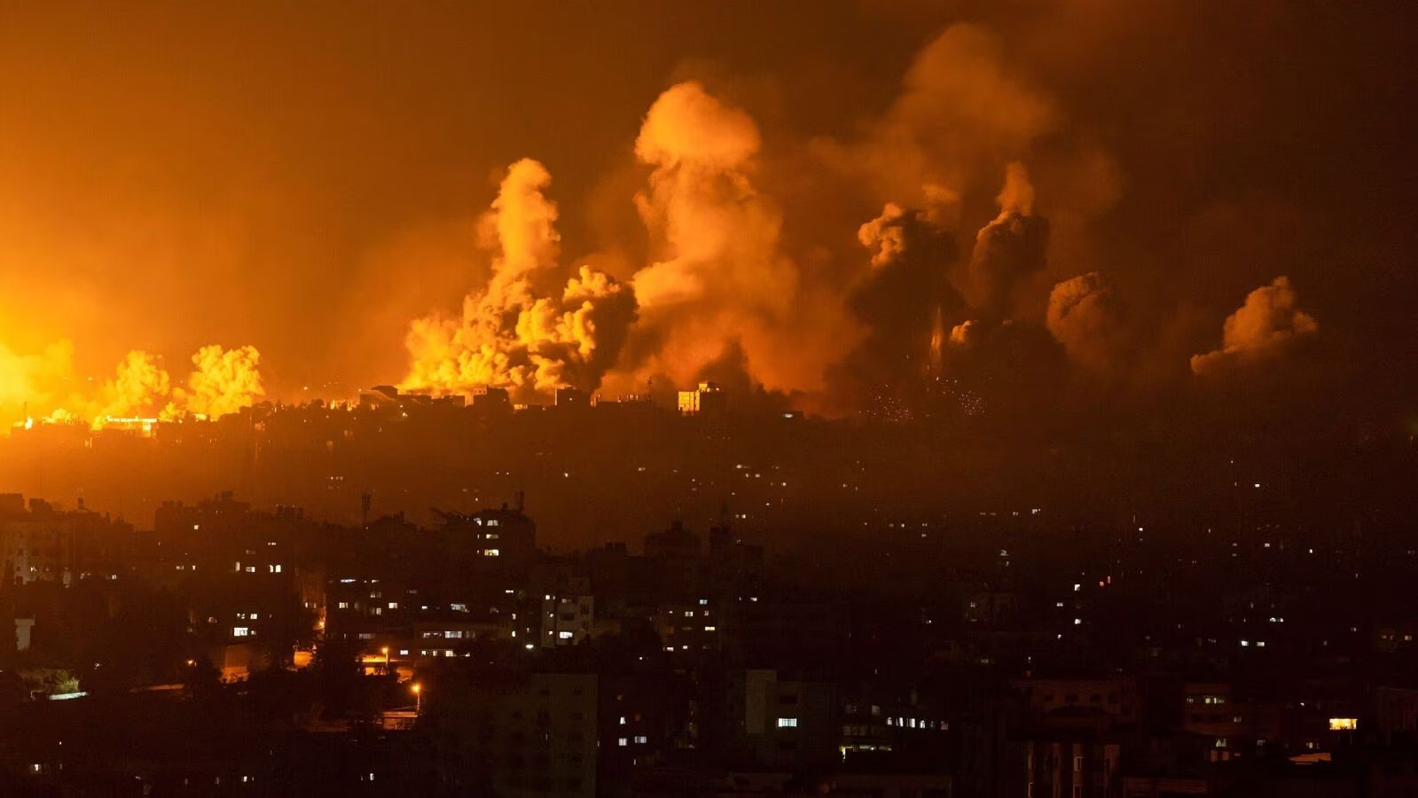 Israel-Gaza: Big Rocket Attacks on Tel Aviv by Hamas Militants