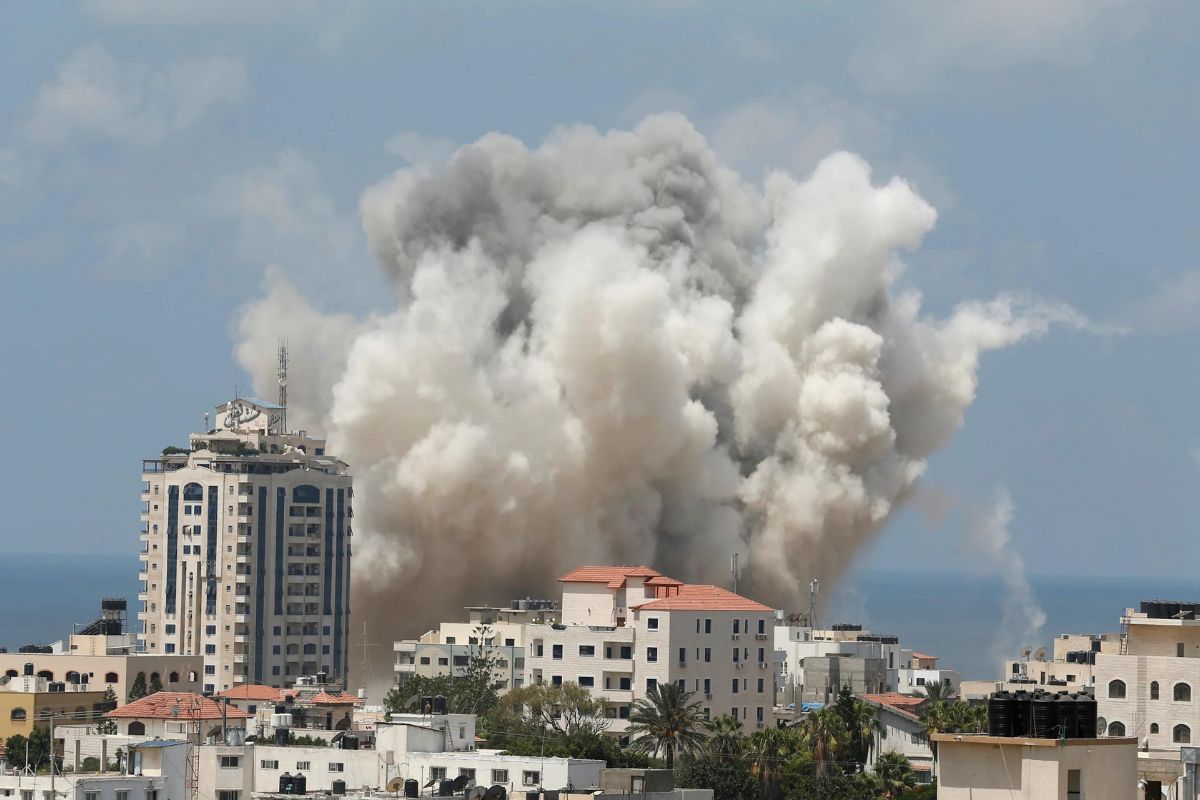 The U.S. is pushing on survival diplomatic tracks in Gaza.