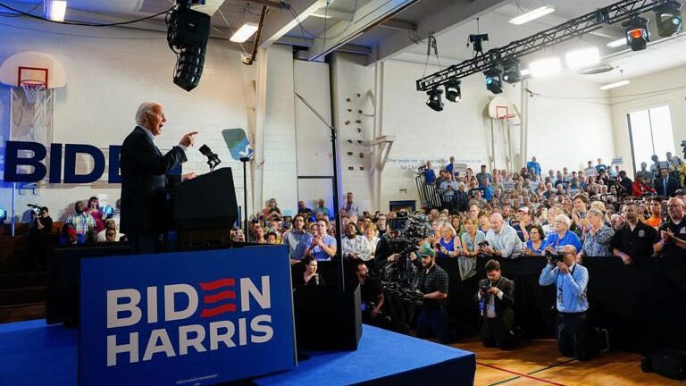 Joe Biden Says ‘No One Can Push Me Out’ Of Presidential Race After Disastrous Debate 2 Joe Biden Says ‘No One Can Push Me Out’ Of Presidential Race After Disastrous Debate Joe Biden Says ‘No One Can Push Me Out’ Of Presidential Race After Disastrous Debate
