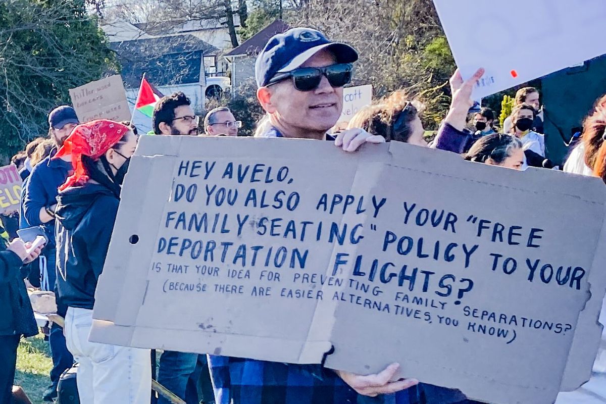ICE Contracts Avelo Airlines to Transport Deportees