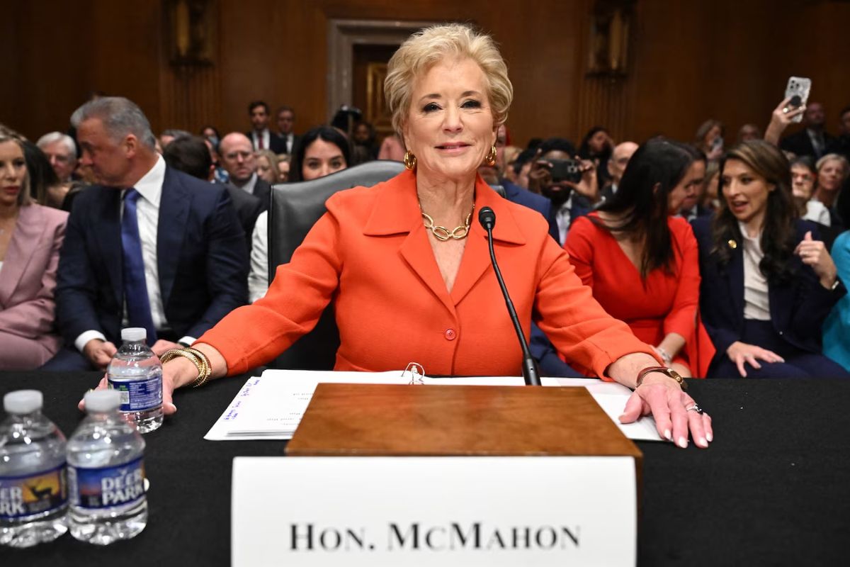 Who is linda McMahon ? What the Grammatical Errors Reveal On X about Harvard