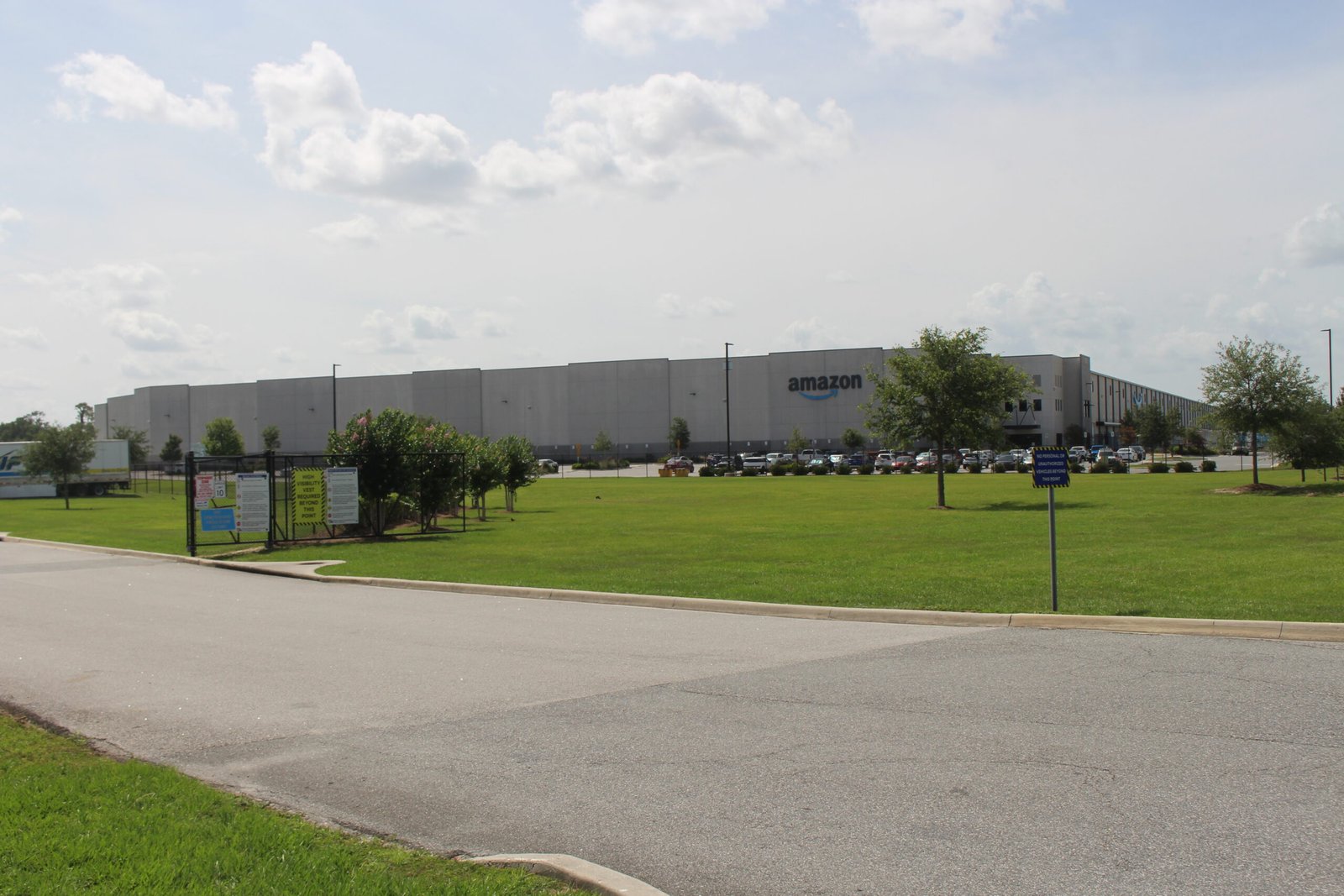 Amazon fulfillment center representing the Amazon Prime settlement